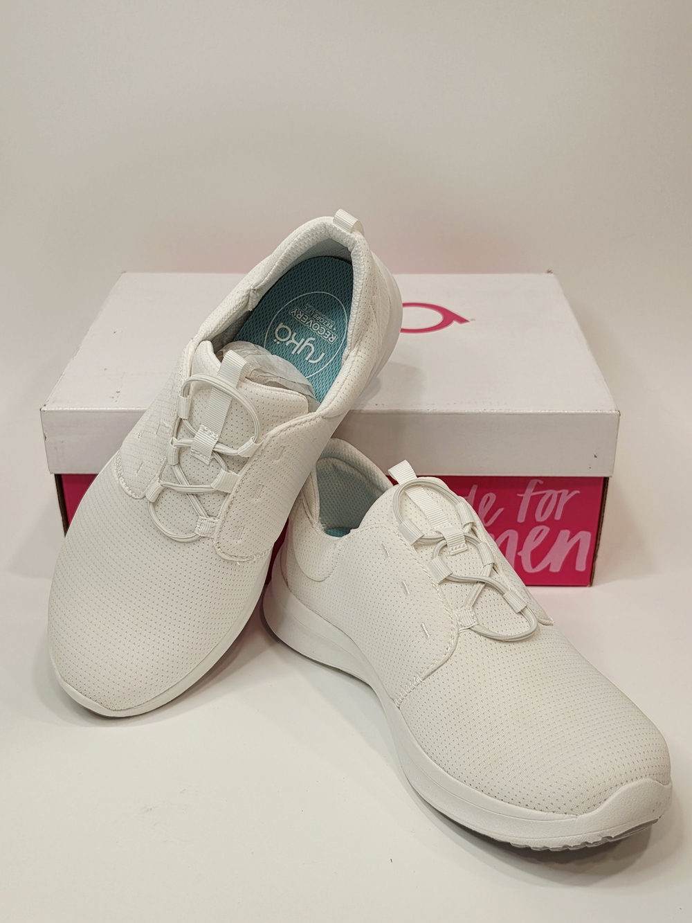 Ryka Women's Washable Bungee Renew Revocery White Slip-On Athletic Sneakers